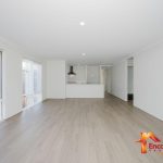 8 Siesta Way, MADORA BAY, WA 6210 AUS