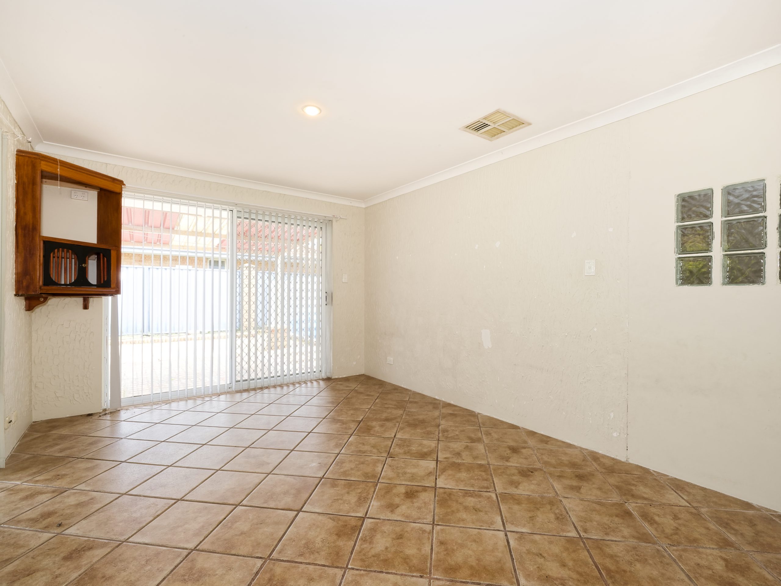 3 Thames Way, WARNBRO, WA 6169 AUS