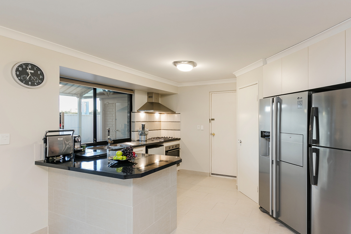 19 Champion Drive, BERTRAM, WA 6167 AUS