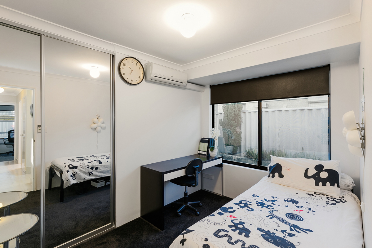 19 Champion Drive, BERTRAM, WA 6167 AUS