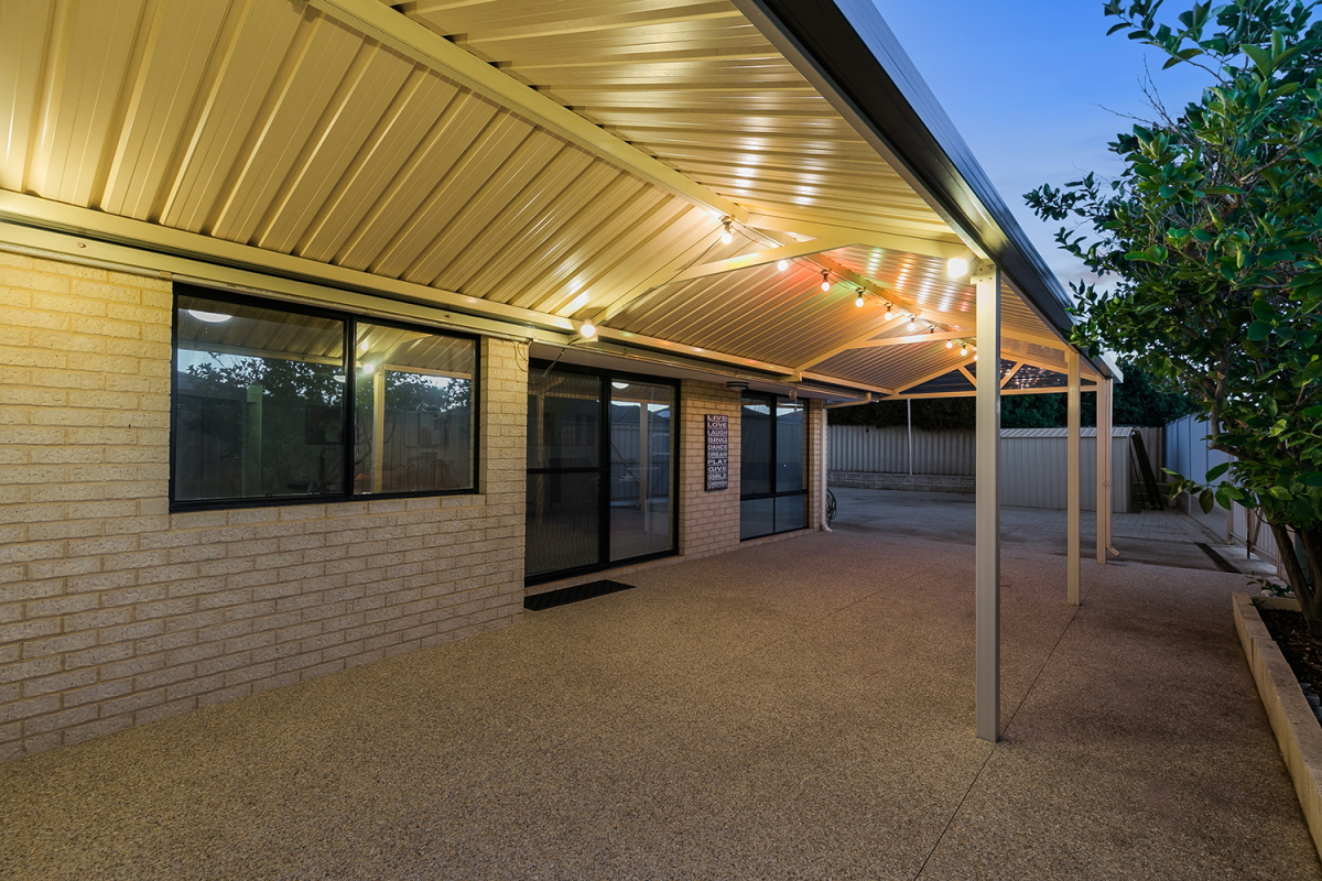 19 Champion Drive, BERTRAM, WA 6167 AUS