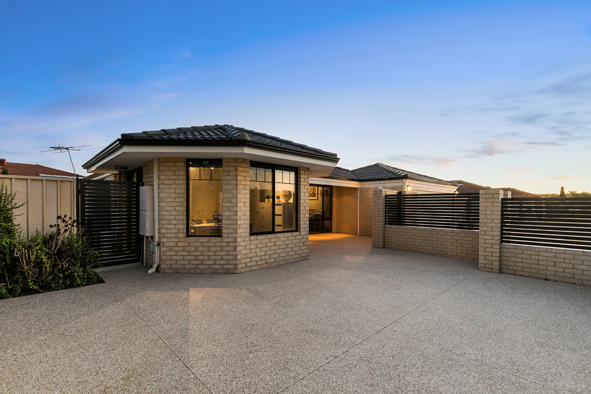 19 Champion Drive, BERTRAM, WA 6167 AUS