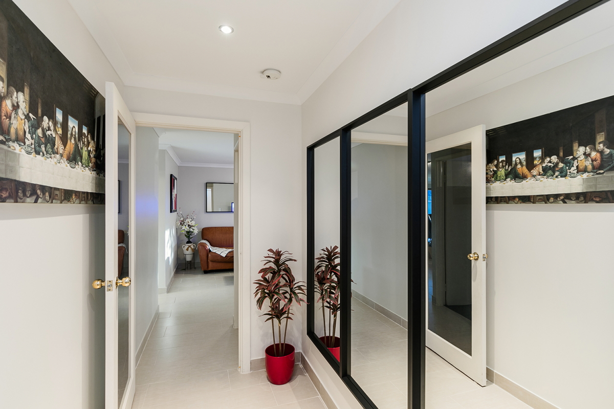 19 Champion Drive, BERTRAM, WA 6167 AUS