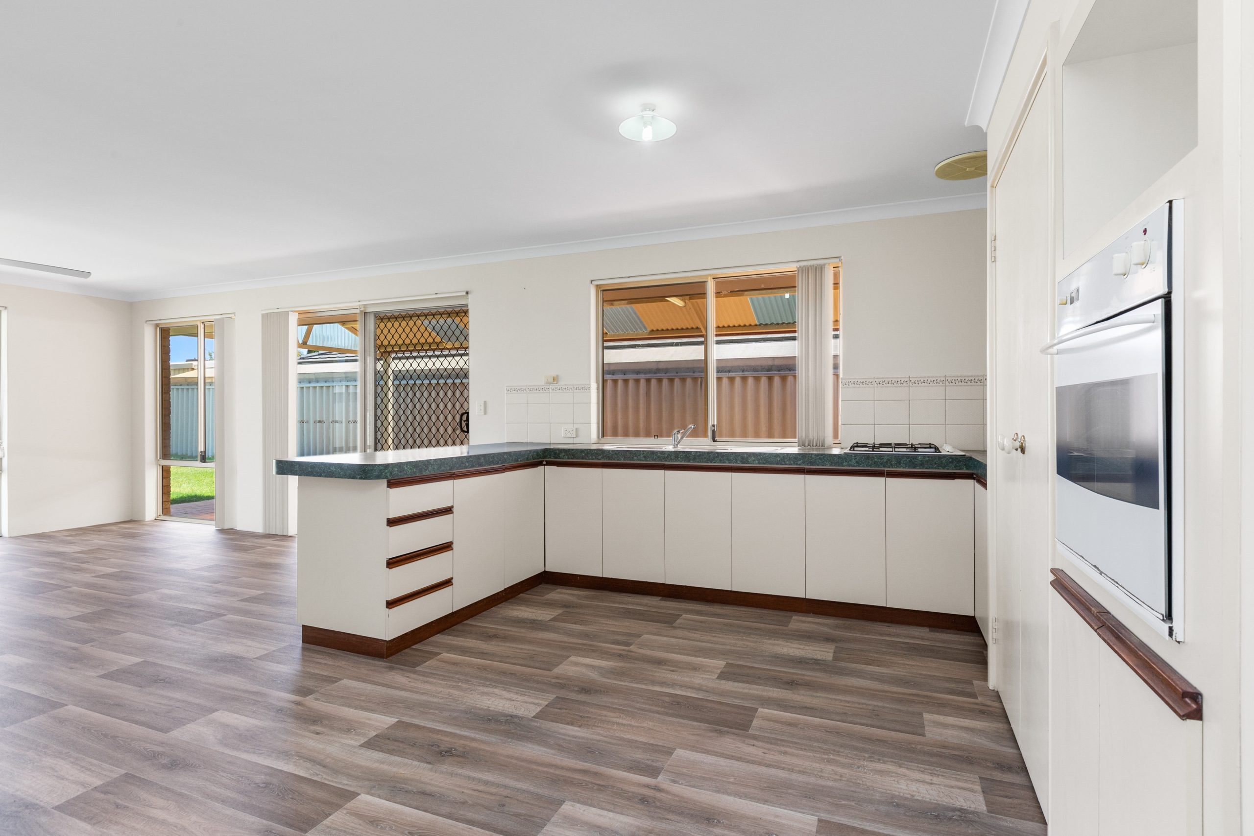 21 St Raphael Crescent, PORT KENNEDY, WA 6172 AUS