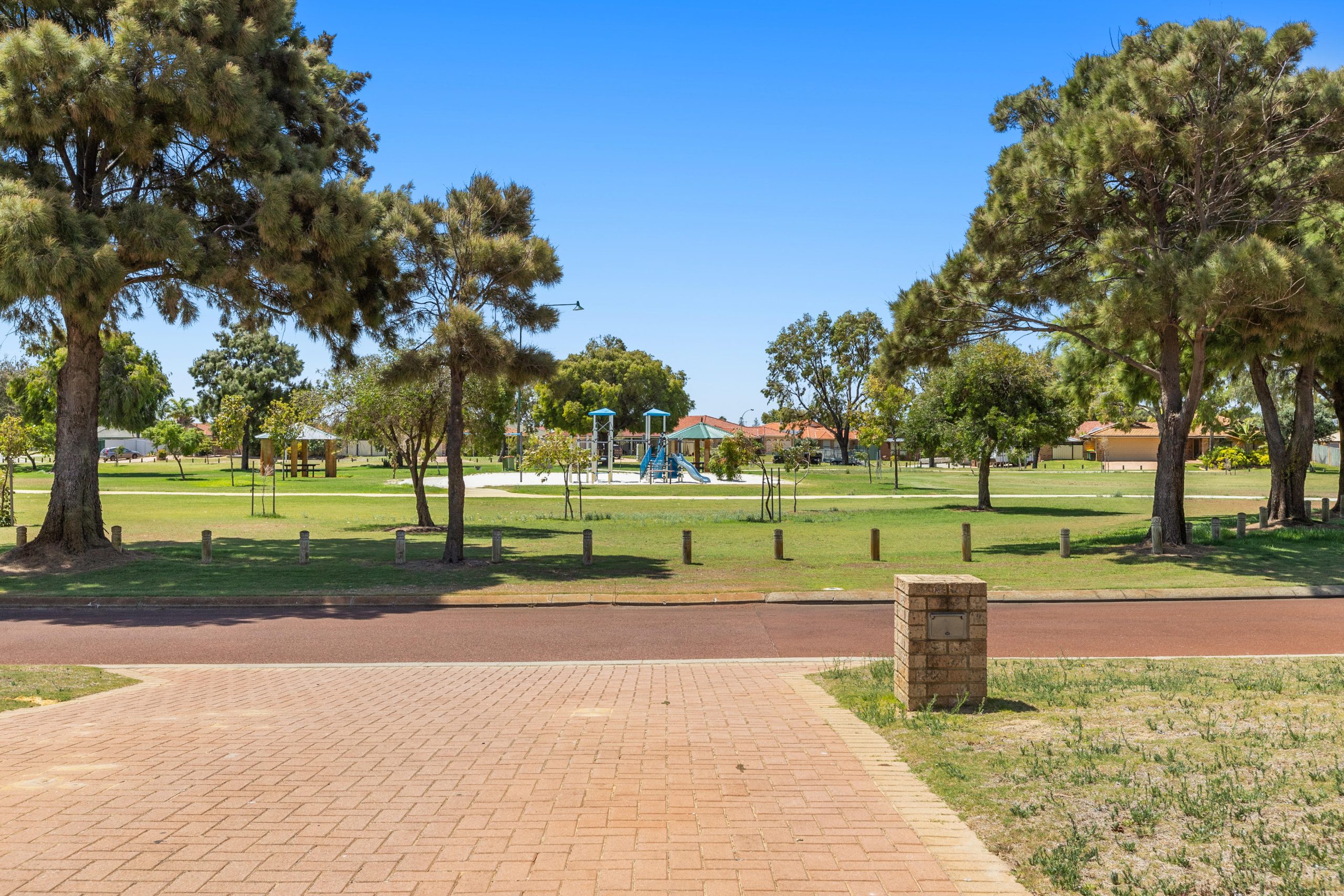 21 St Raphael Crescent, PORT KENNEDY, WA 6172 AUS