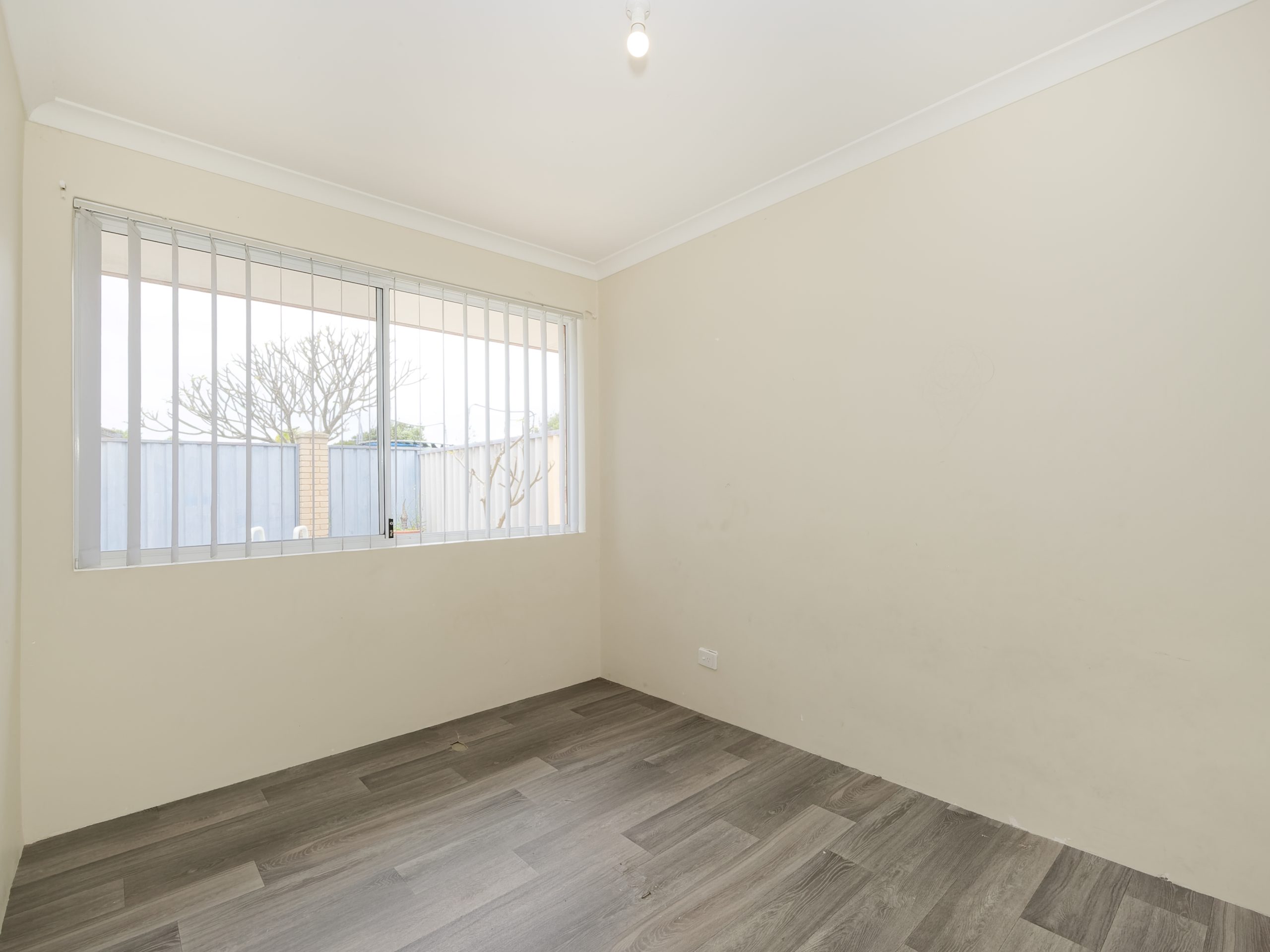 3 Thames Way, WARNBRO, WA 6169 AUS