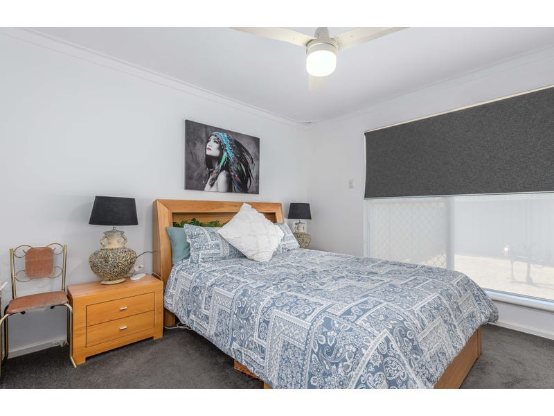 5 Farrington Street, WARNBRO, WA 6169 AUS