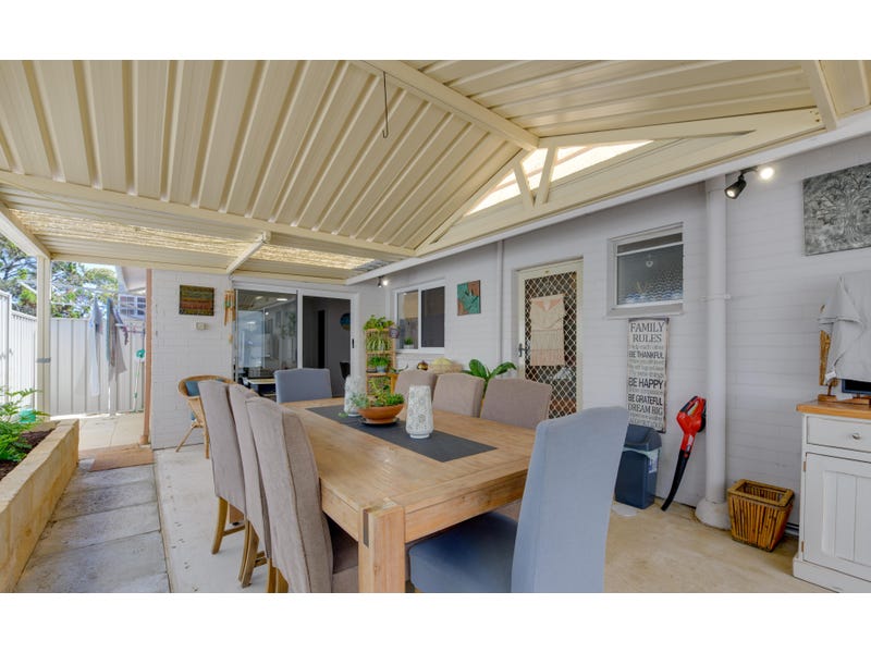 5 Farrington Street, WARNBRO, WA 6169 AUS