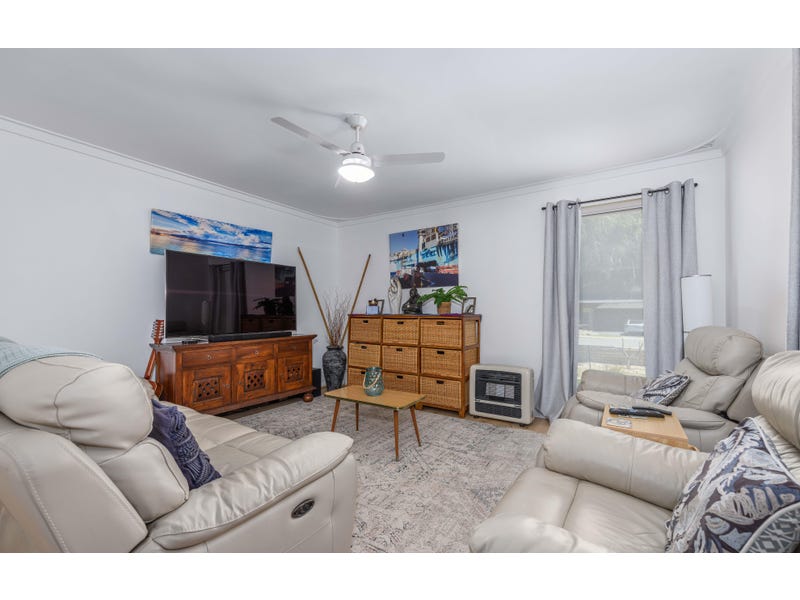 5 Farrington Street, WARNBRO, WA 6169 AUS