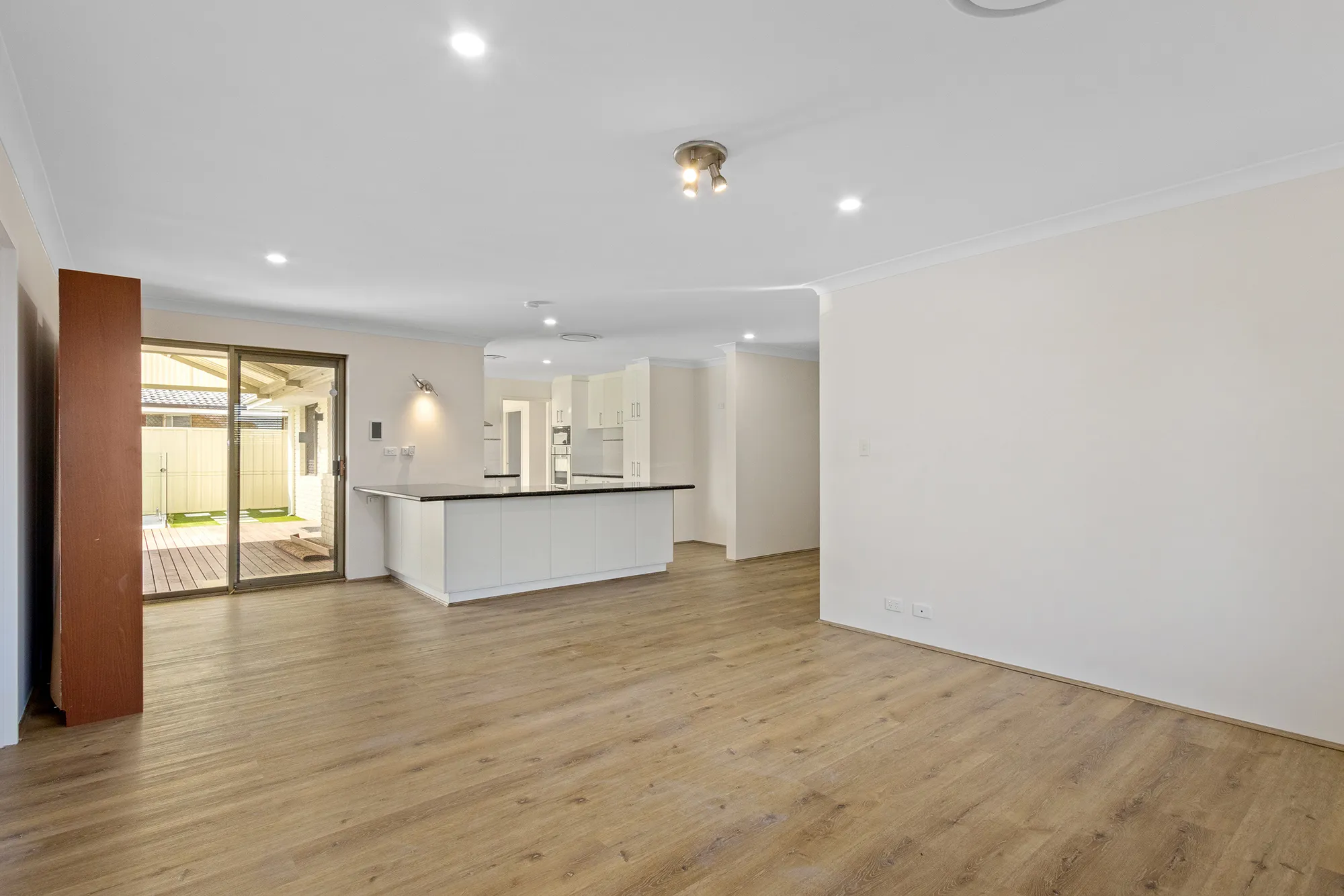 9 Rockett Way, BULL CREEK, WA 6149 AUS