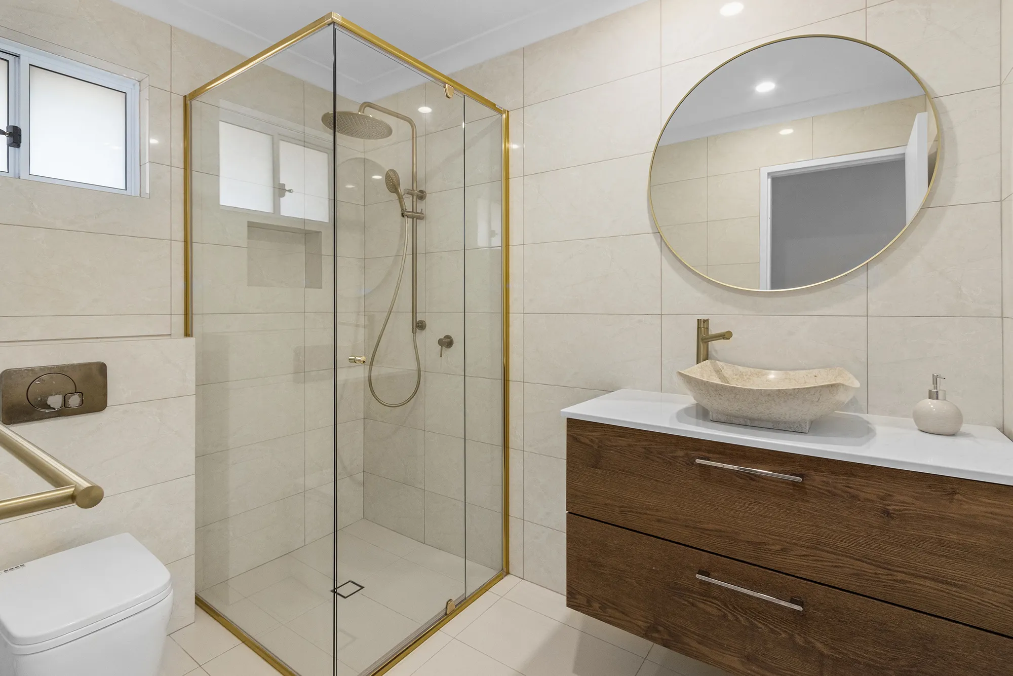 9 Rockett Way, BULL CREEK, WA 6149 AUS