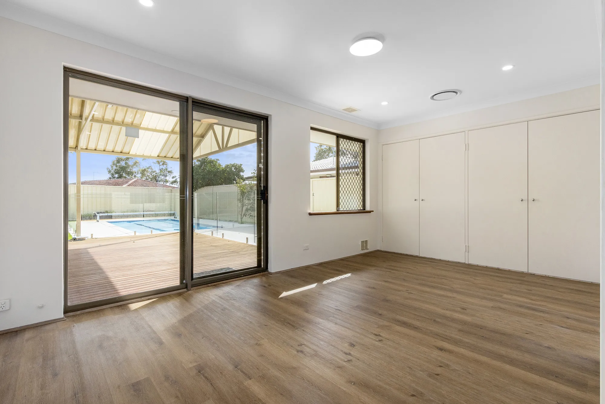 9 Rockett Way, BULL CREEK, WA 6149 AUS