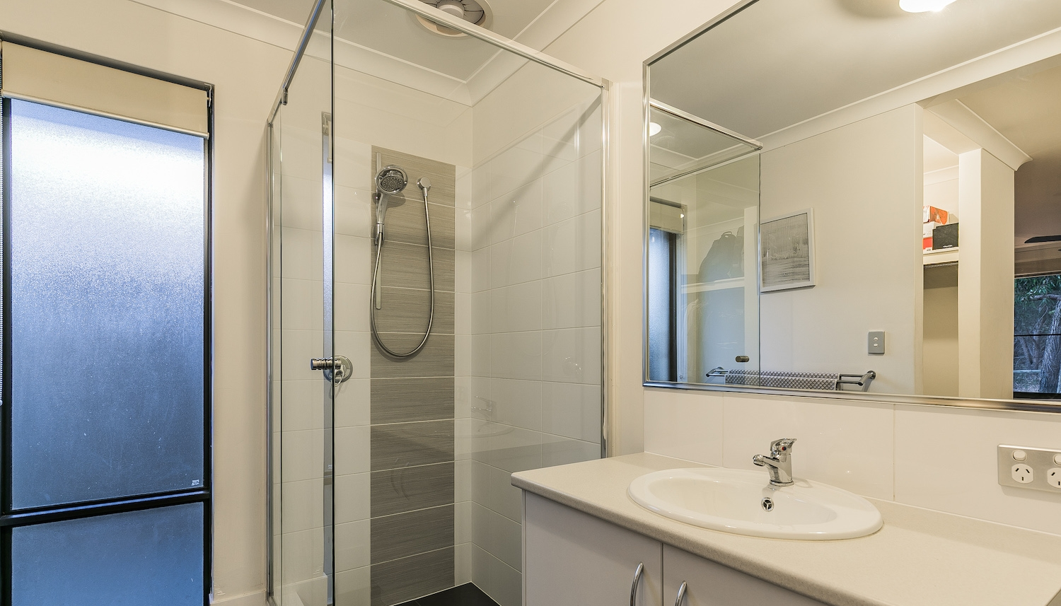 22 Tyndale Turn, WELLARD, WA 6170 AUS