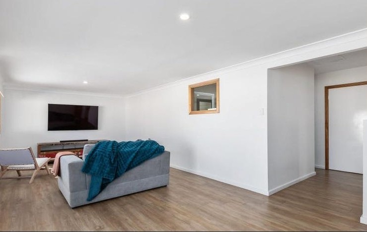 4 Aquitania Close, PORT KENNEDY, WA 6172 AUS