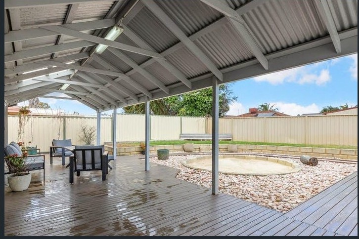 4 Aquitania Close, PORT KENNEDY, WA 6172 AUS