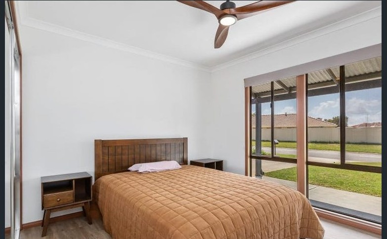 4 Aquitania Close, PORT KENNEDY, WA 6172 AUS