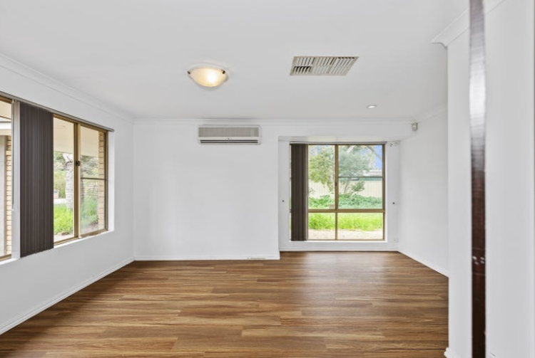 1 Royce Road, GREENFIELDS, WA 6210 AUS