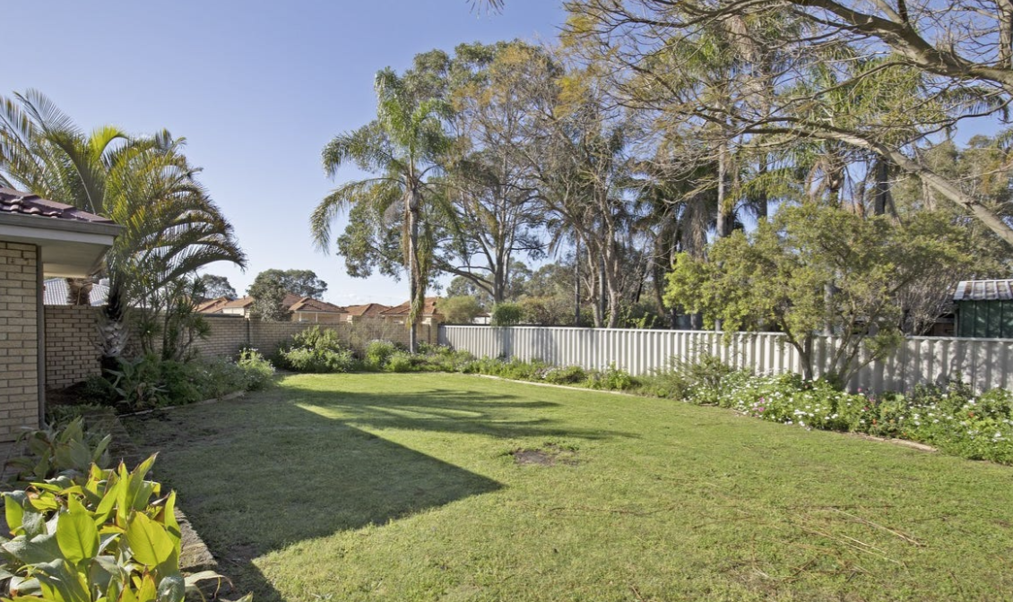 1 Royce Road, GREENFIELDS, WA 6210 AUS