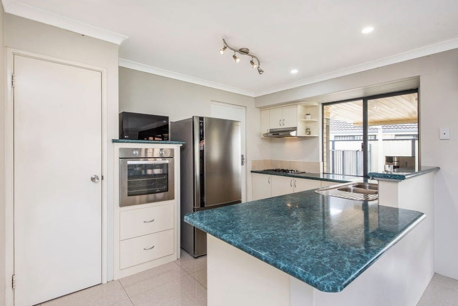 76 Pimento Circle, PORT KENNEDY, WA 6172 AUS