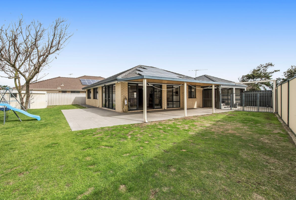 76 Pimento Circle, PORT KENNEDY, WA 6172 AUS
