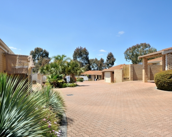 8/23 Edwards Street, LEDA, WA 6170 AUS