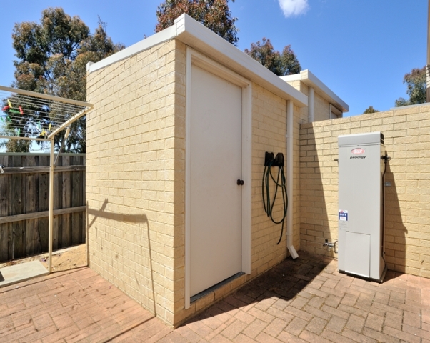 8/23 Edwards Street, LEDA, WA 6170 AUS