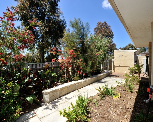 8/23 Edwards Street, LEDA, WA 6170 AUS