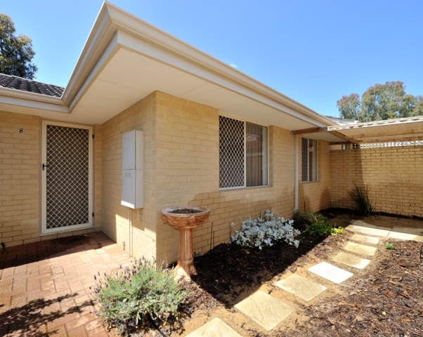 8/23 Edwards Street, LEDA, WA 6170 AUS