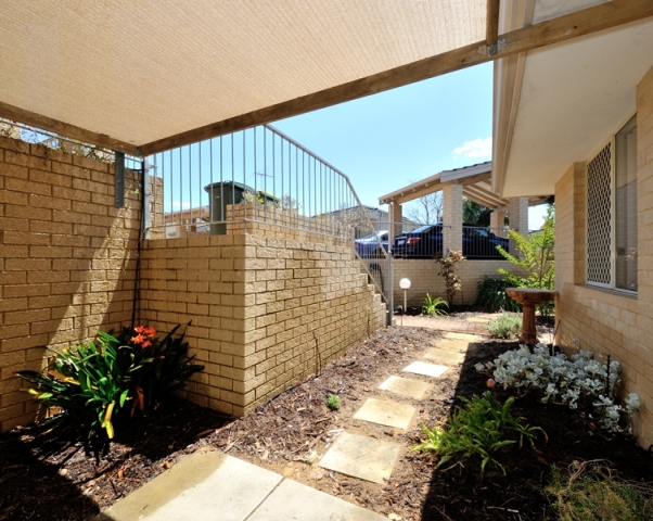 8/23 Edwards Street, LEDA, WA 6170 AUS