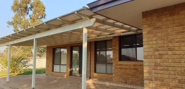 17 Moysey Court, PARMELIA, WA 6167 AUS