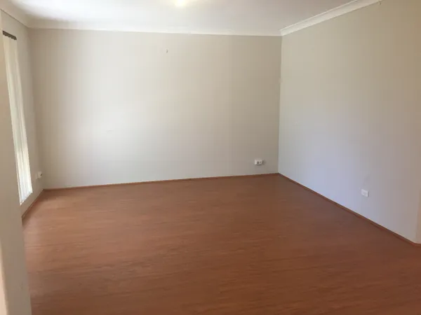 17 Moysey Court, PARMELIA, WA 6167 AUS