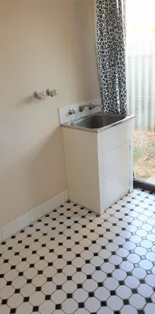 17 Moysey Court, PARMELIA, WA 6167 AUS