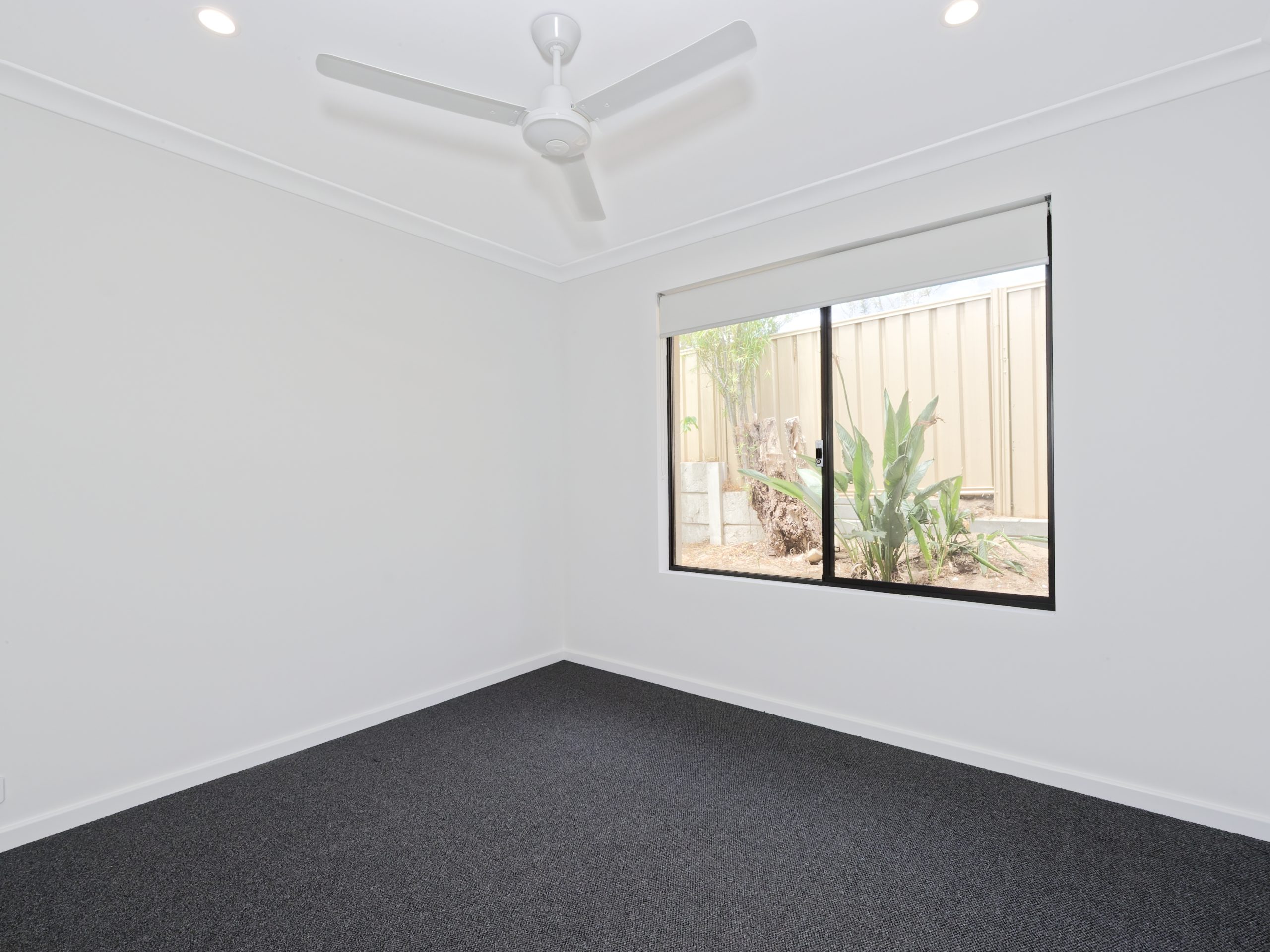 22A Parkway Gardens, PARMELIA, WA 6167 AUS