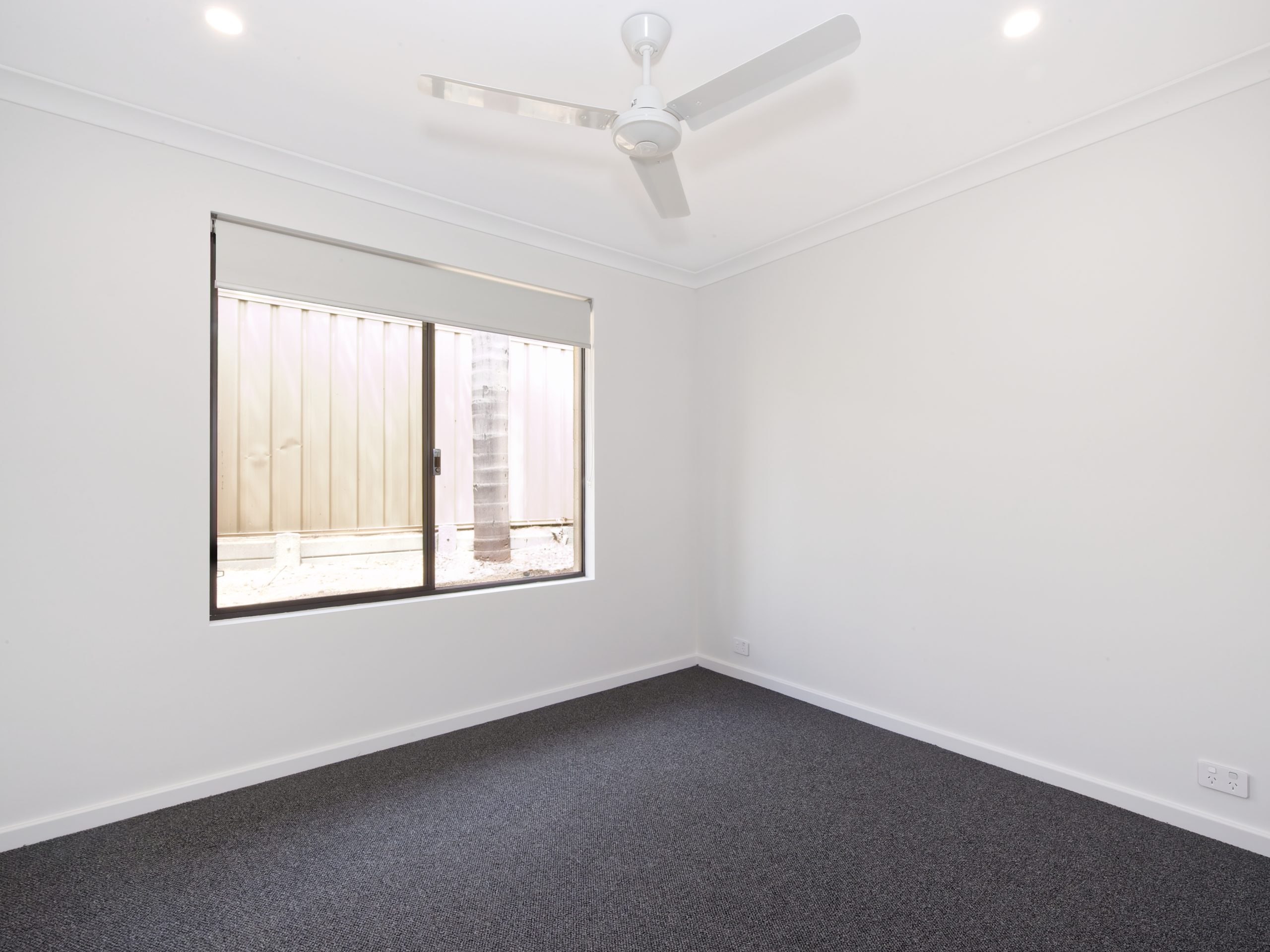 22A Parkway Gardens, PARMELIA, WA 6167 AUS