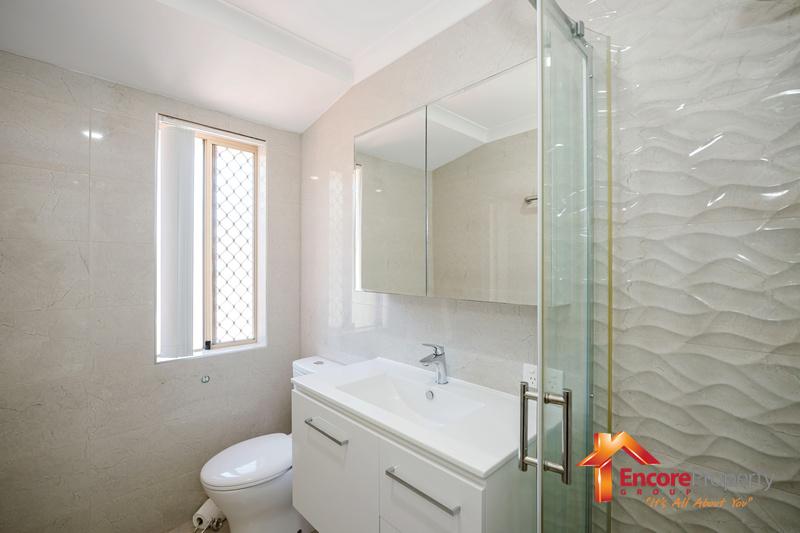 5 Delray Close, WARNBRO, WA 6169 AUS