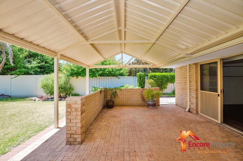 5 Delray Close, WARNBRO, WA 6169 AUS