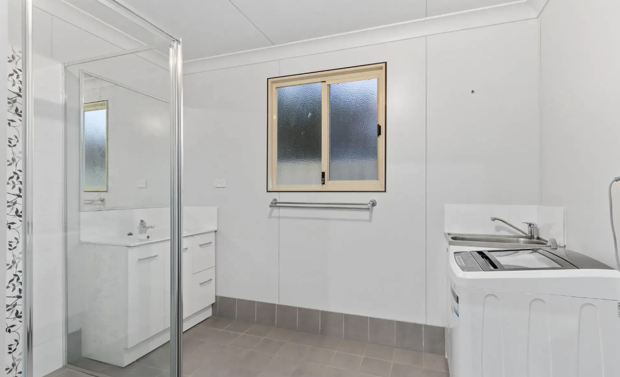 16a Aldington street, MADDINGTON, WA 6109 AUS