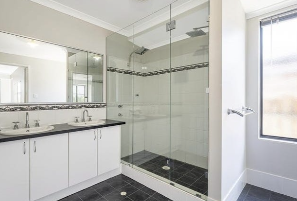 1 Acerosa Boulevard, HALLS HEAD, WA 6210 AUS