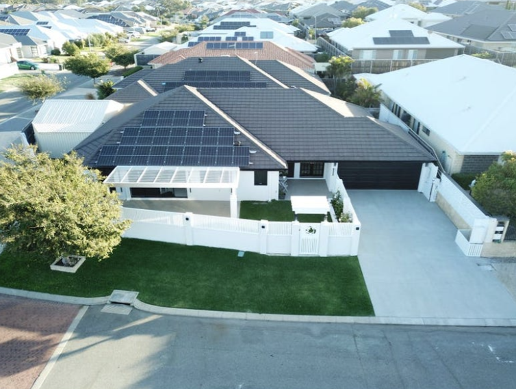 1 Acerosa Boulevard, HALLS HEAD, WA 6210 AUS