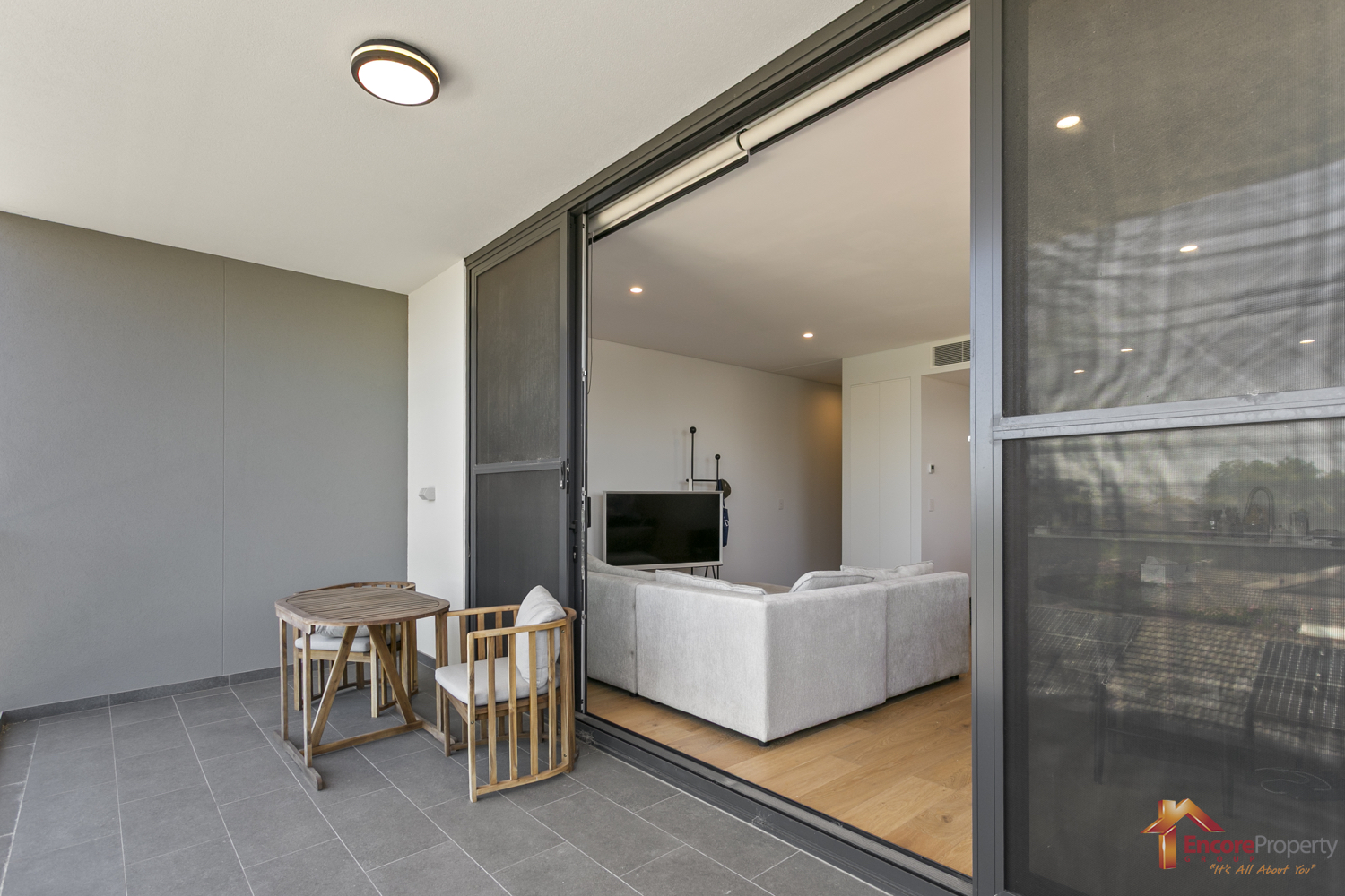 204/73 Lockhart Street, COMO, WA 6152 AUS