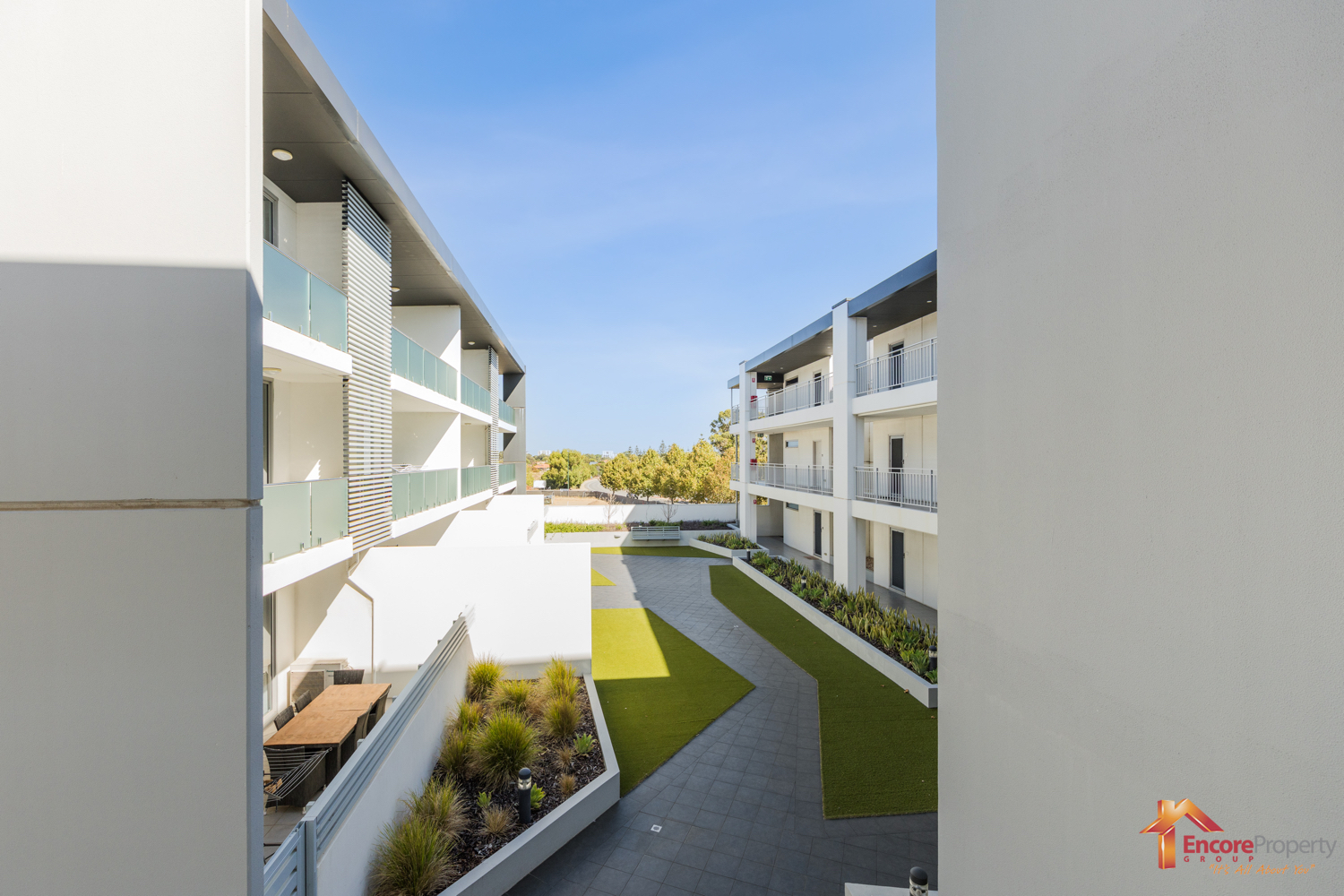 40/95 Chalgrove Avenue, ROCKINGHAM, WA 6168 AUS