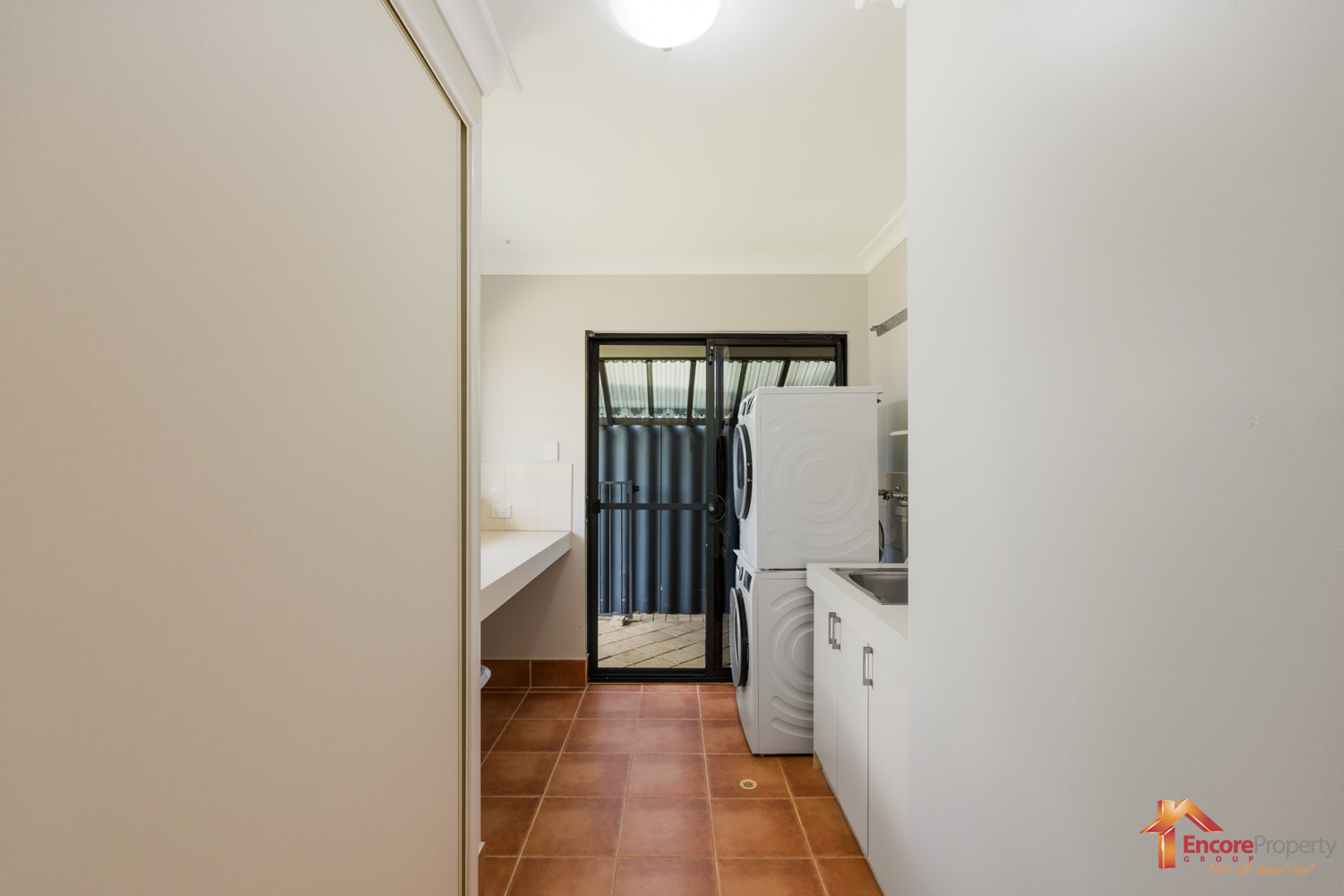 7 Cote D'Azur Gardens, PORT KENNEDY, WA 6172 AUS