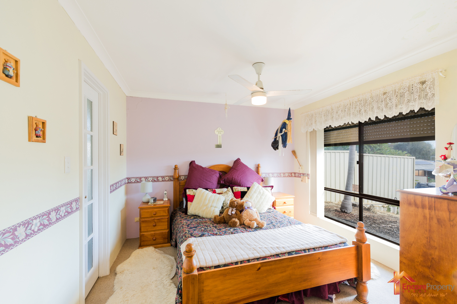 5 Limer Place, PARMELIA, WA 6167 AUS