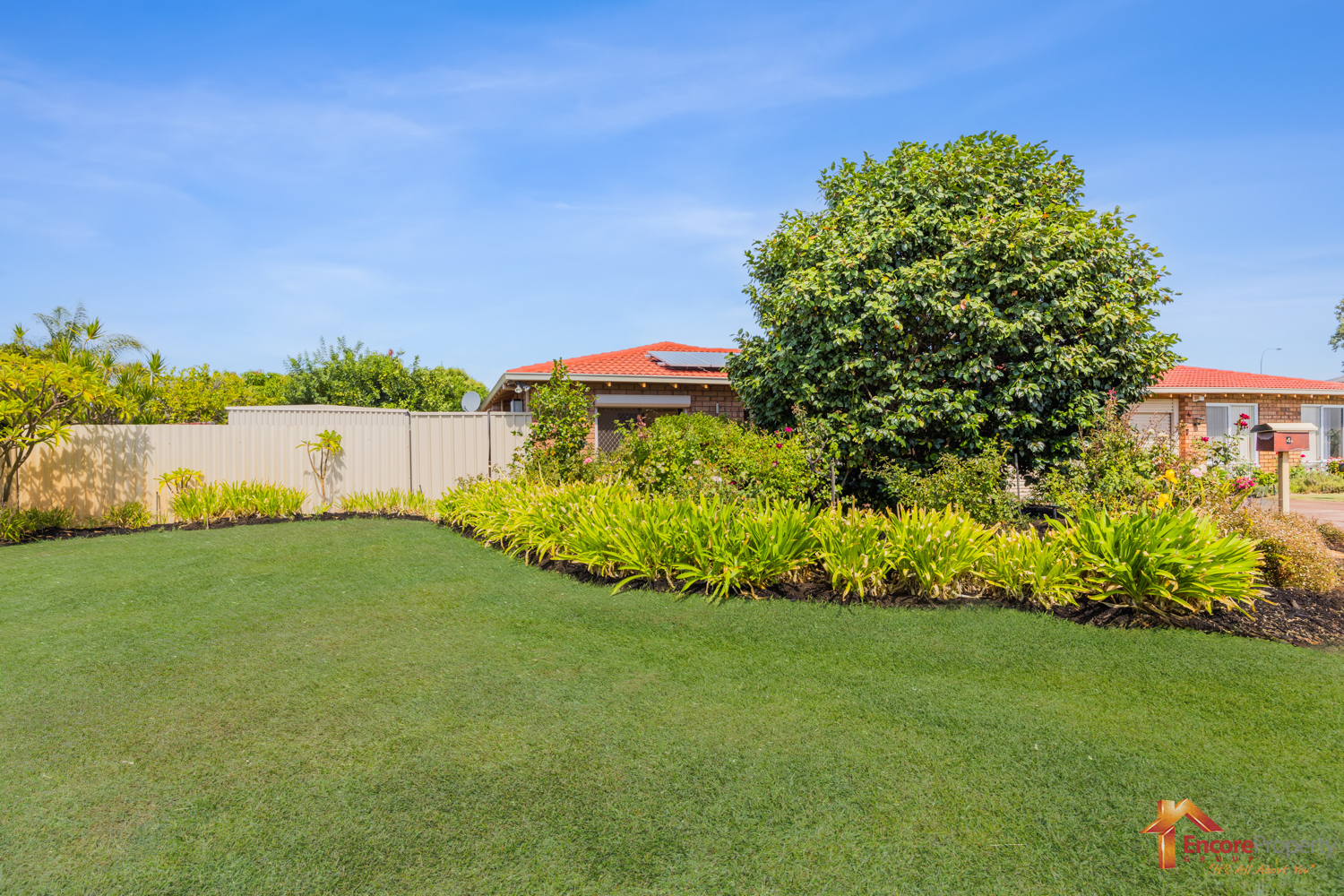 4A Gladstone Road, LEEMING, WA 6149 AUS
